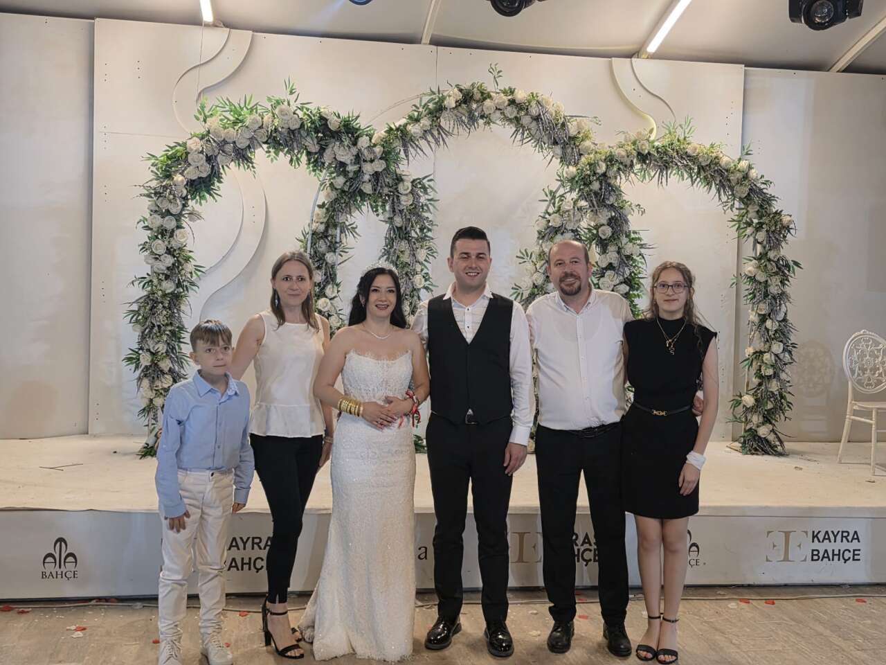 Muğla’da Arzu ve Mehmet’in Mutluluğu: Kayra Düğün Bahçesi’nde Görkemli Düğün 4